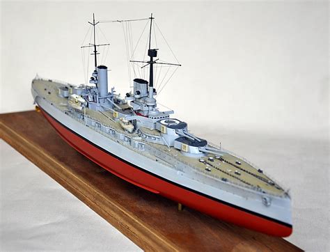 Products in 1/350 scale 